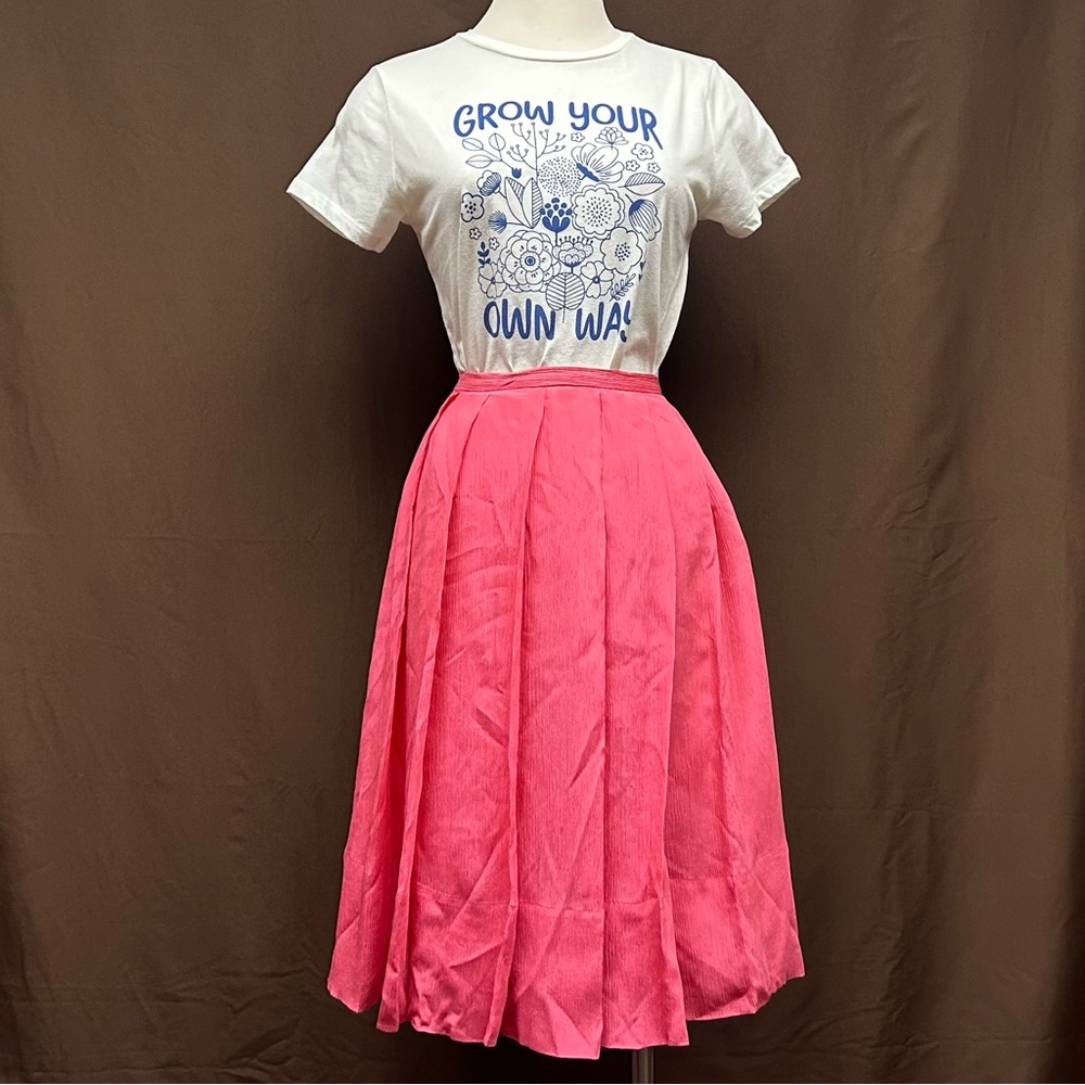 Pleated midi skirt